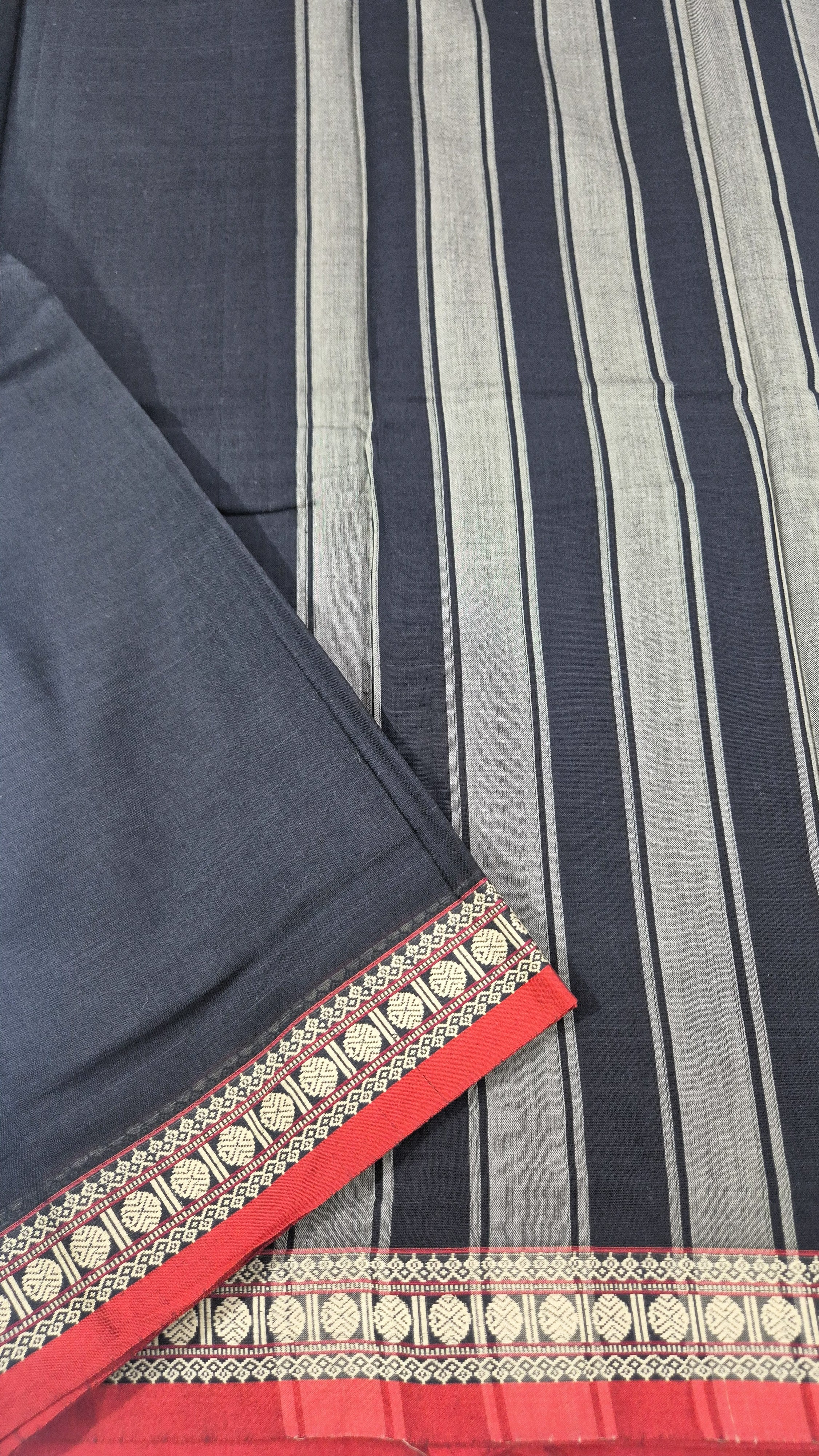Rudhrakasham Border Narayanpet Saree -BLK
