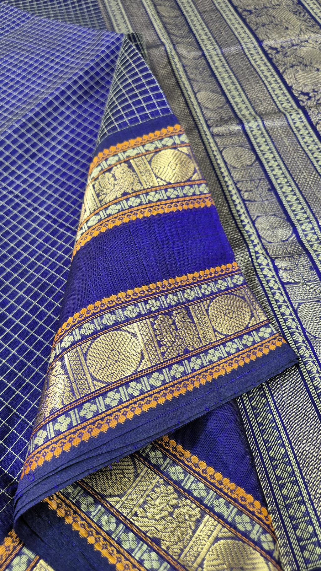 Zari kissed Checked design Silkcotton -BLU