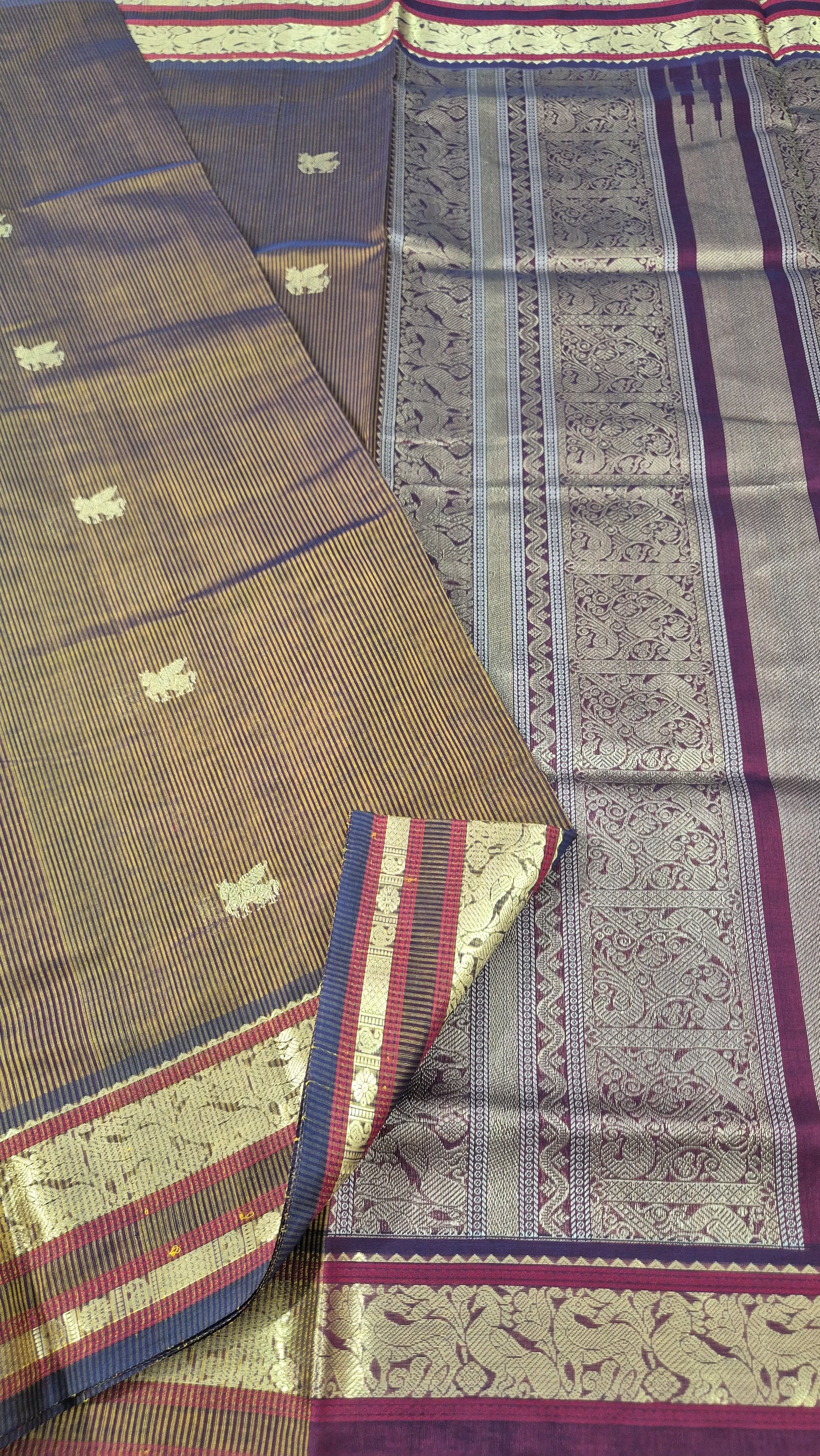 Zari Kissed Silkcotton Saree -BR