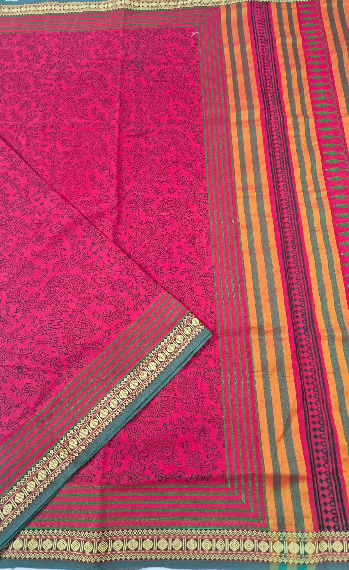 Narayanpet Cotton handblockprinted saree -Red