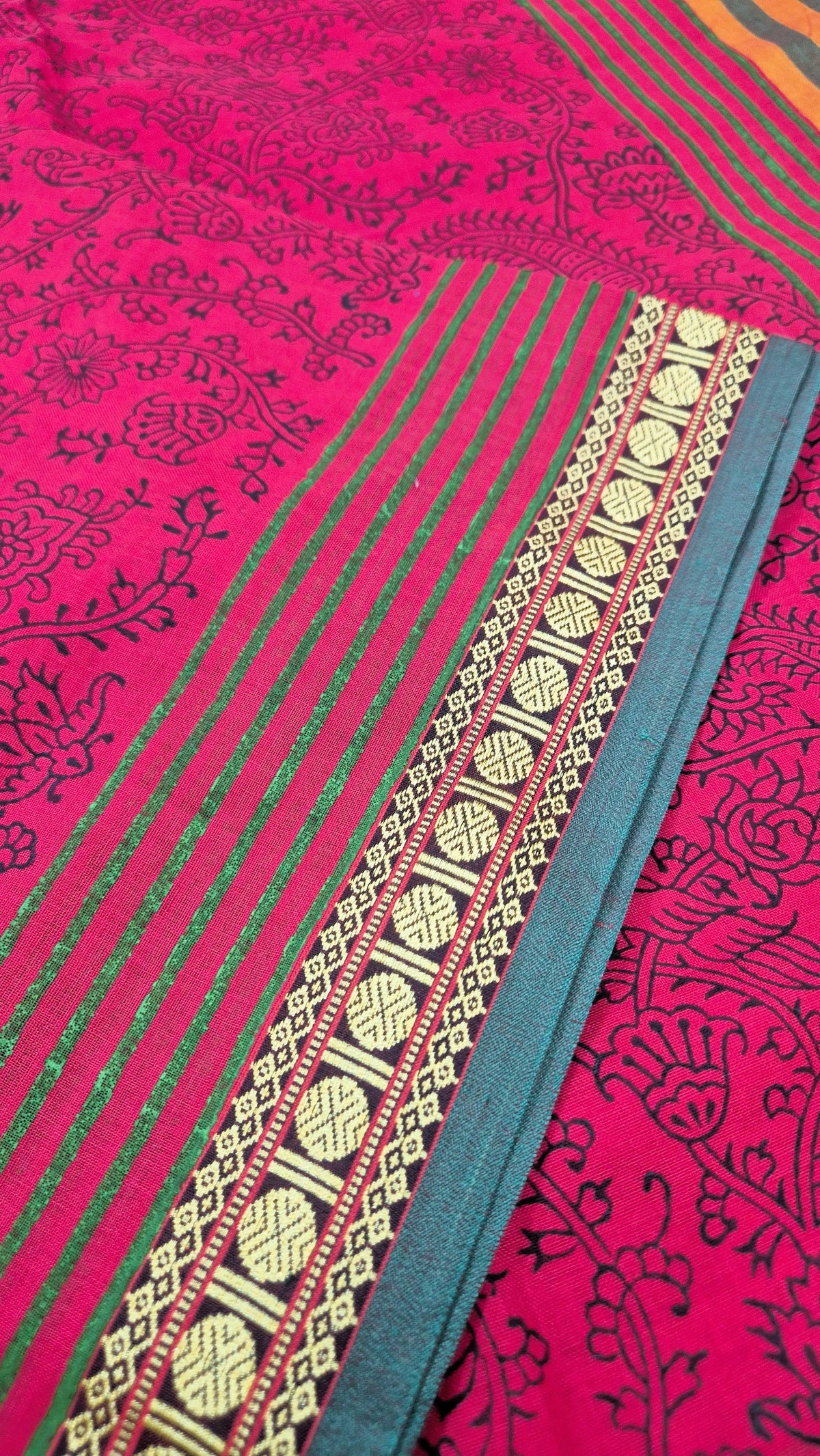 Narayanpet Cotton handblockprinted saree -Red
