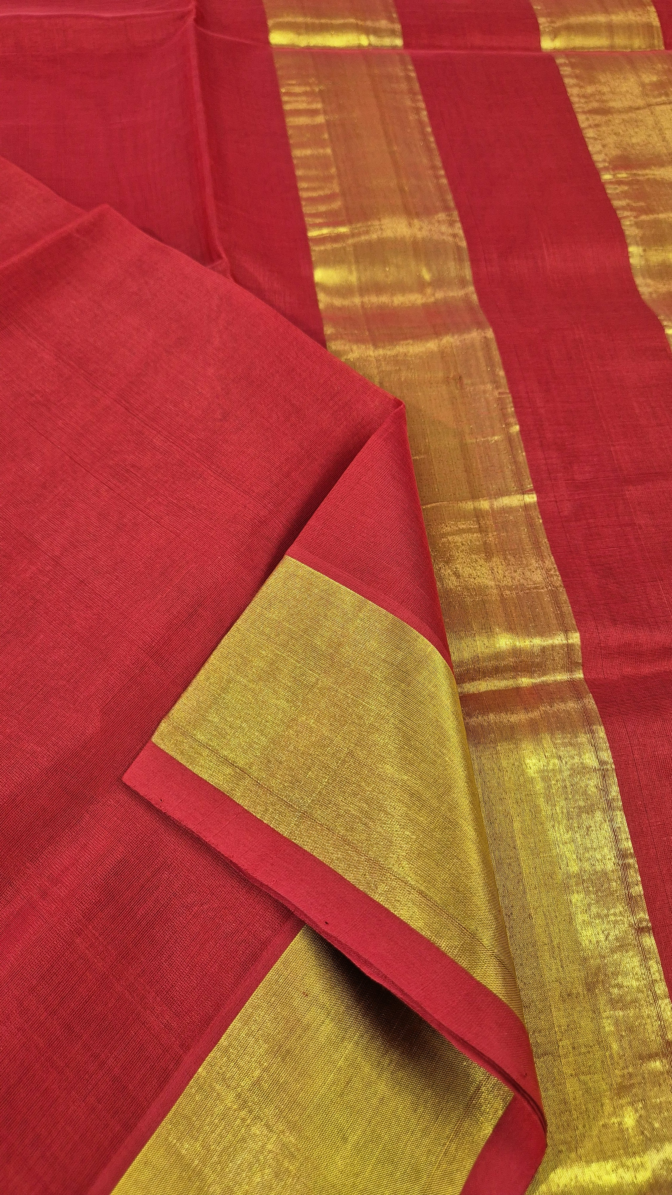 Tissue Zari border Silkcotton Saree -Red
